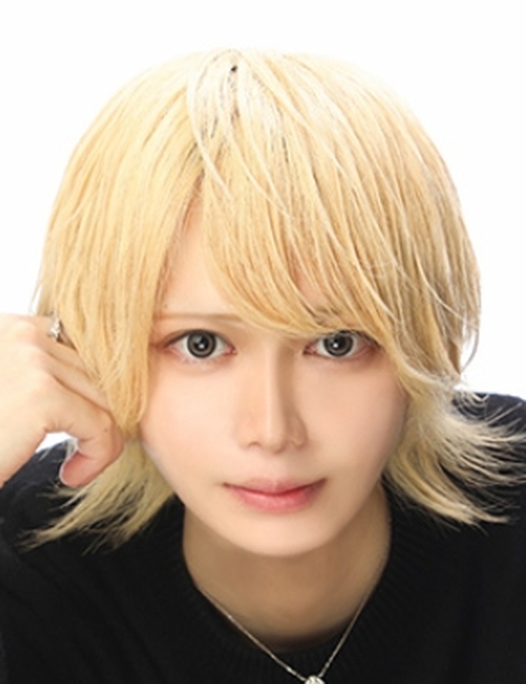 神崎メア